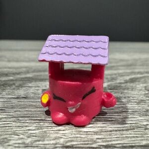 Shopkins | Garden: Penny Wishing Well (5-027) - Mini Collectible Figure